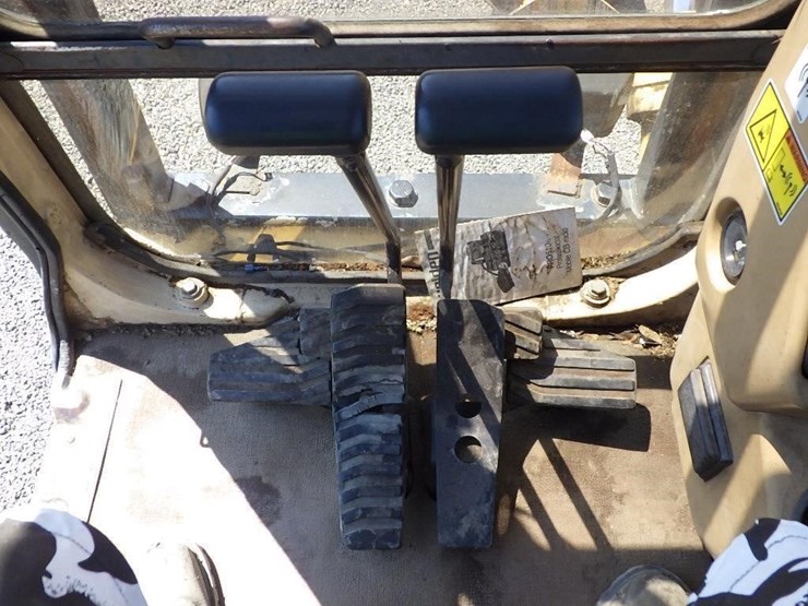 caterpillar-325l-image-44