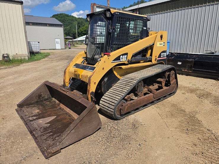 caterpillar-277b-image-1