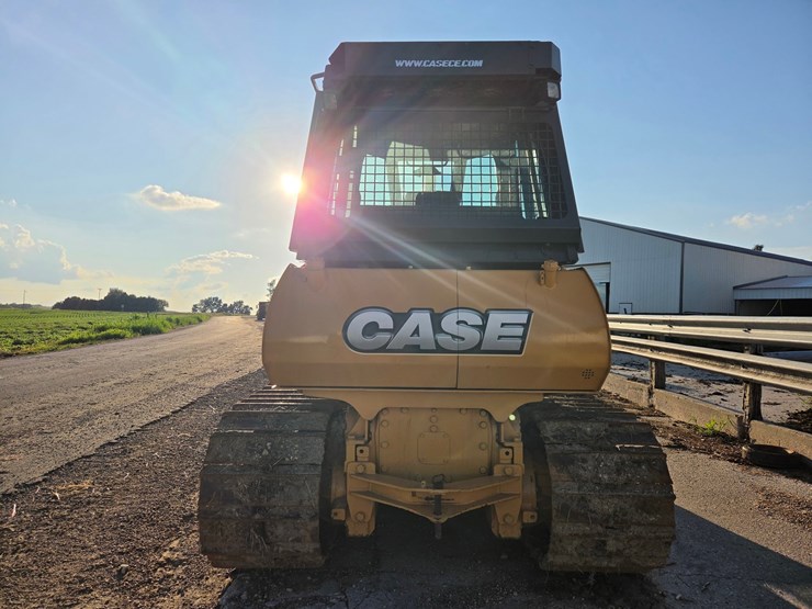 case-850l-lt-image-4