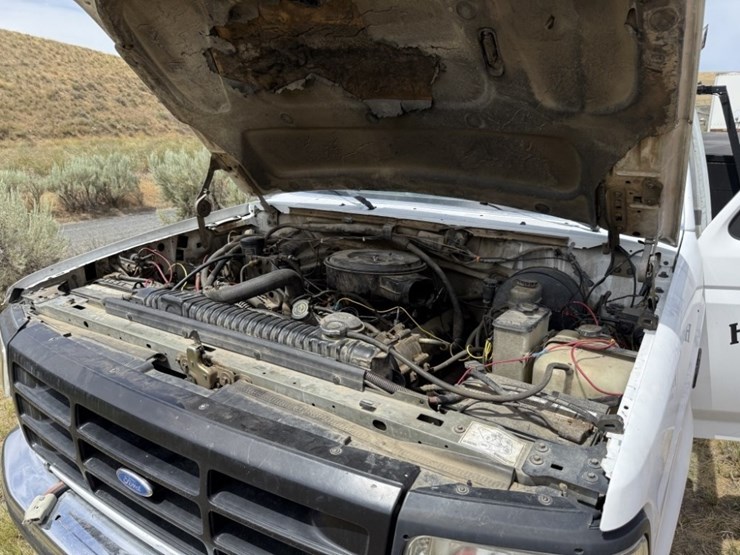 1993-ford-f350-xlt-image-25