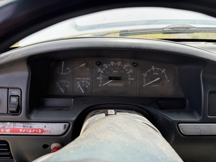 1993-ford-f350-xlt-image-36