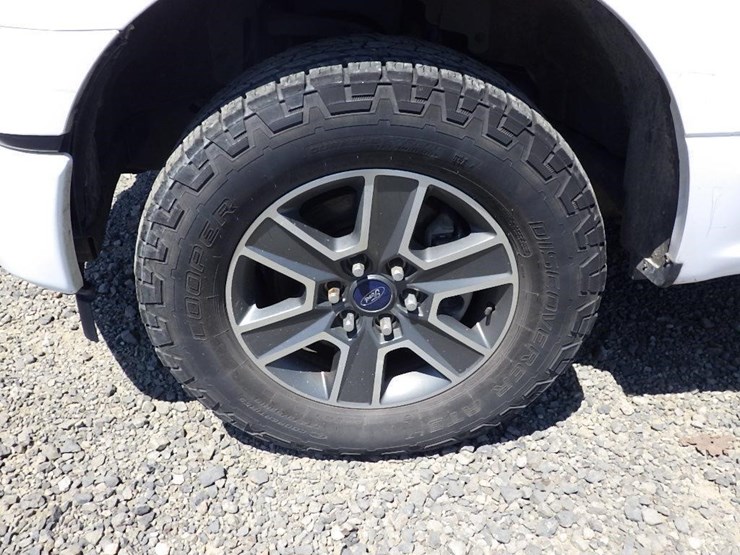 2017-ford-f150-image-10