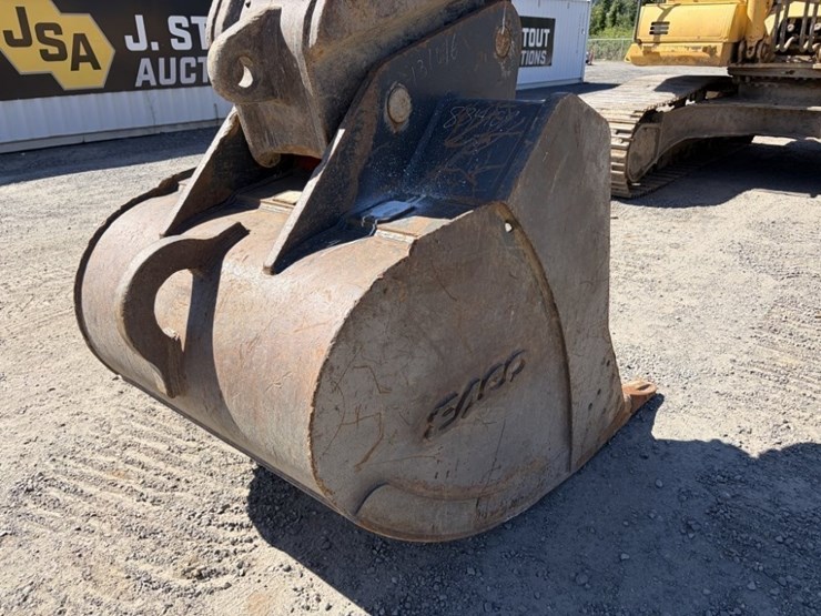 2015-komatsu-pc360-lc-11-image-10