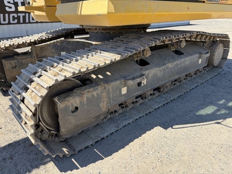 2023-komatsu-pc170lc-11-image-21