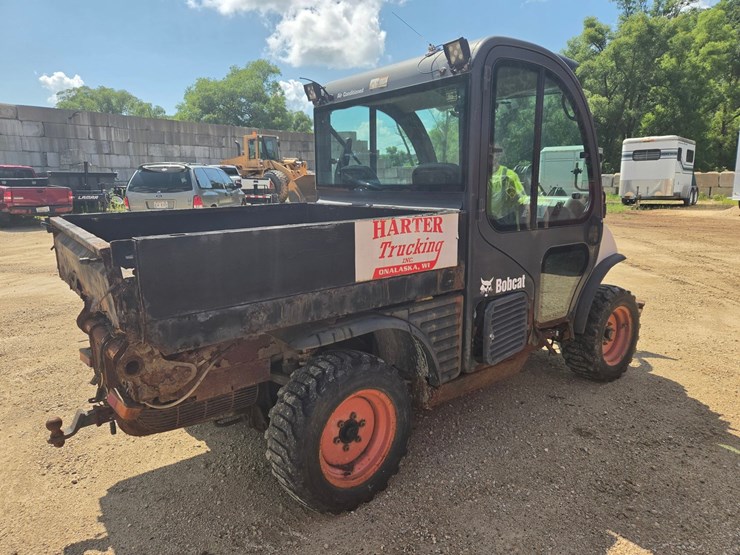 bobcat-toolcat-5600-image-5