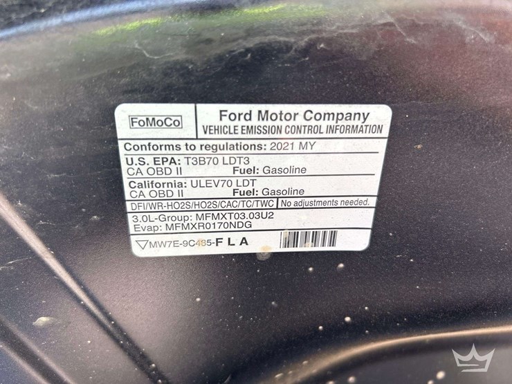 2021-ford-explorer-image-10