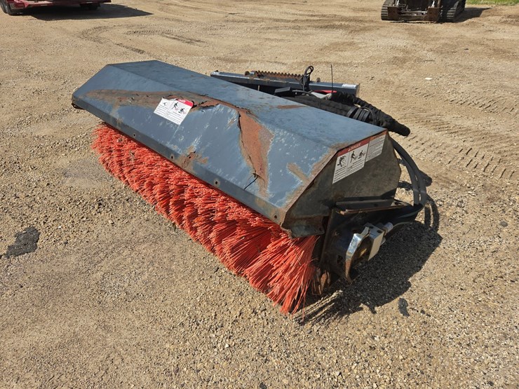 #2440-•-virnig-approx.-60"-skid-steer-sweeper-attachment-image-1