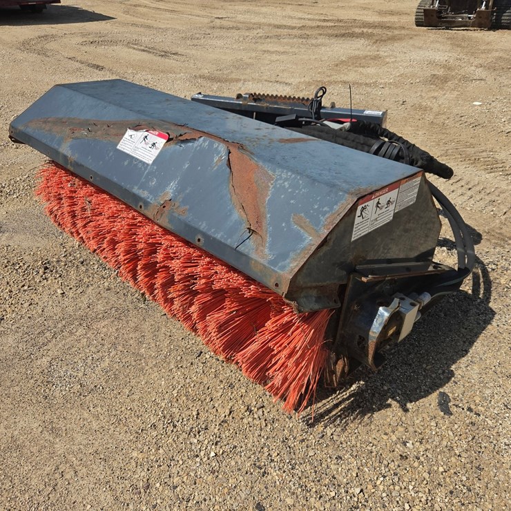 #2440 • Virnig Approx. 60" Skid Steer Sweeper Attachment