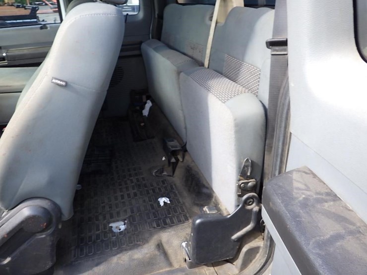 2012-ford-f550-image-29