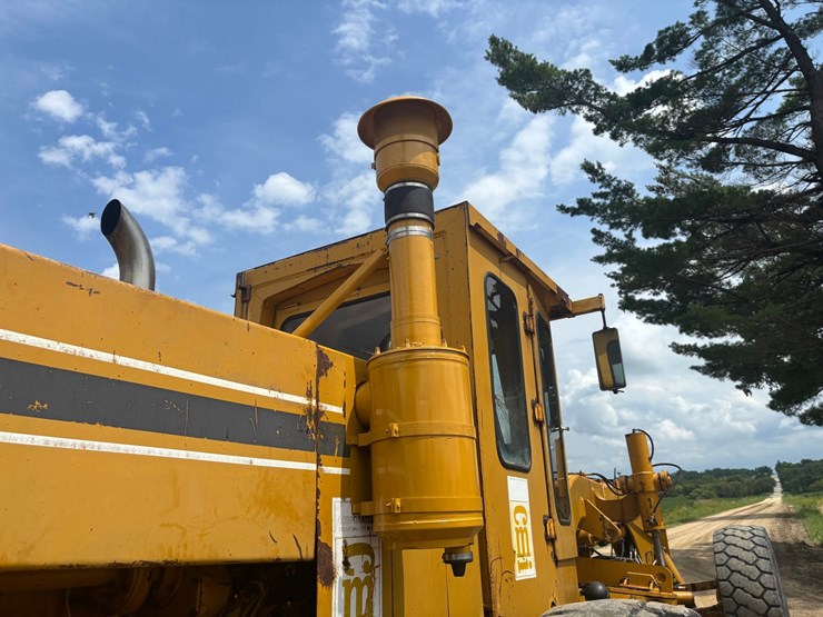 #2249-•-cmi-auto-grader-65-motor-grader-image-33