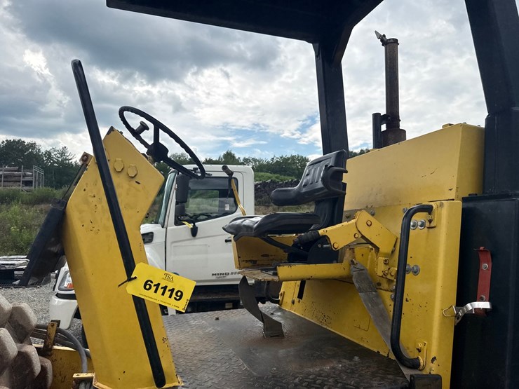 bomag-bw213pd-image-48