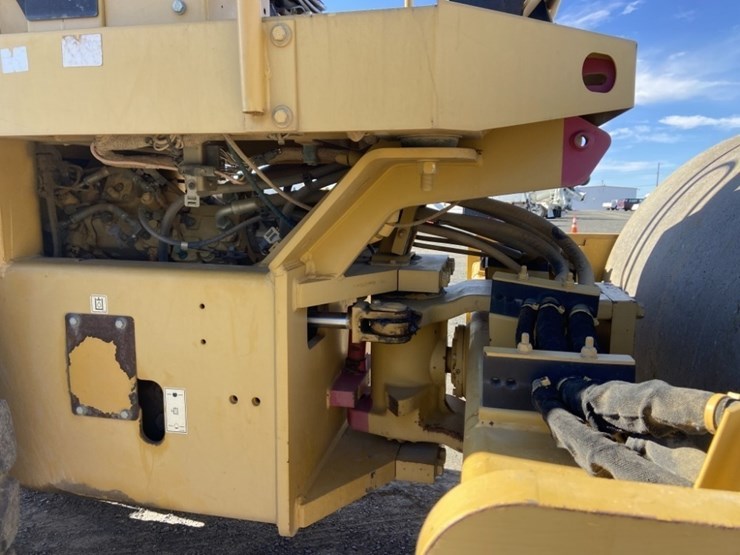 2008-caterpillar-cs54-image-22