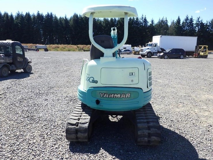 yanmar-vio30-image-6