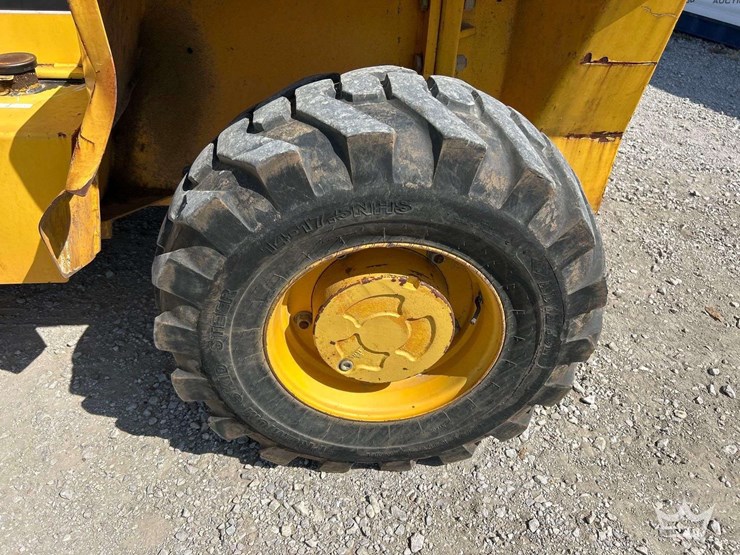 2010-sellick-s-100-10,000lb-rough-terrain-diesel-forklift-image-24