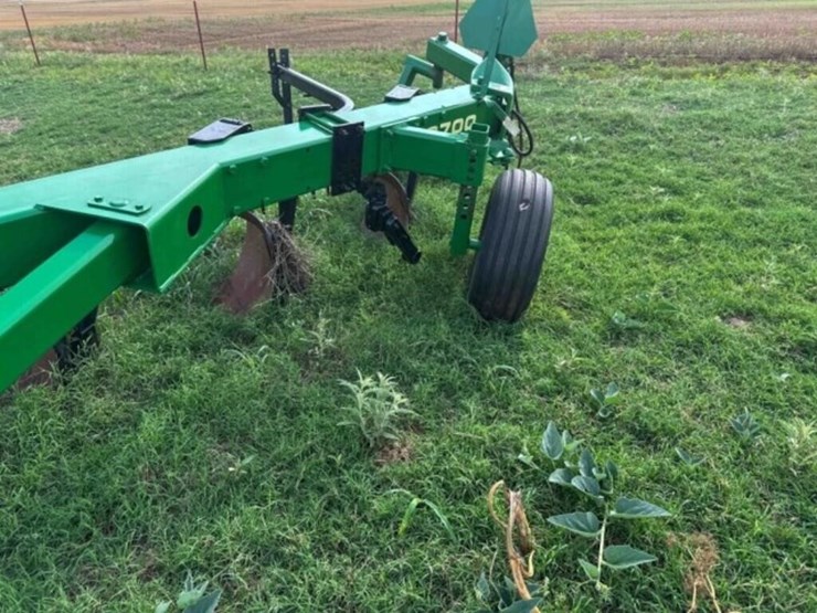john-deere-3700-image-8