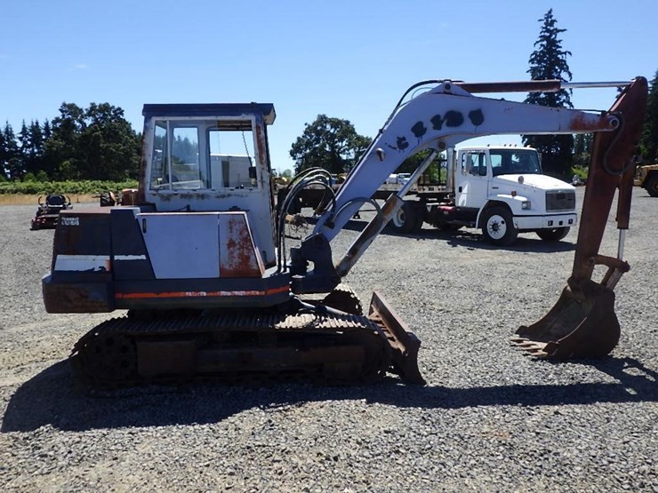 kubota-kh055-image-4