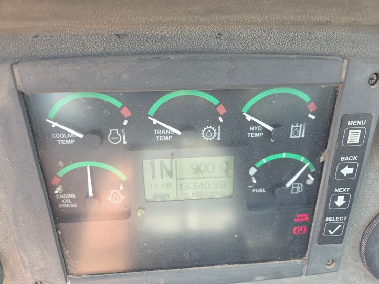 deere-744j-image-60
