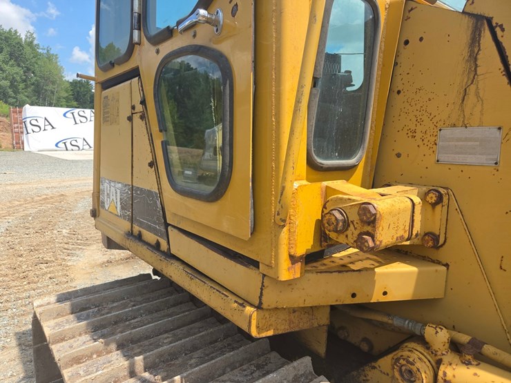 caterpillar-d5c-image-22