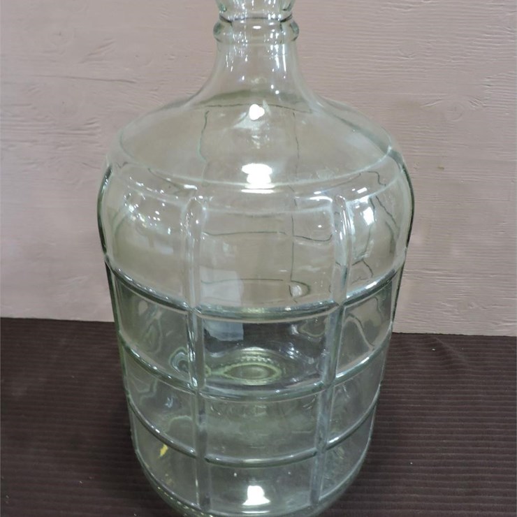 3 Gallon Glass Carbuoy