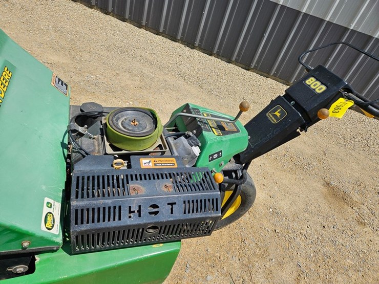 john-deere-800-image-15