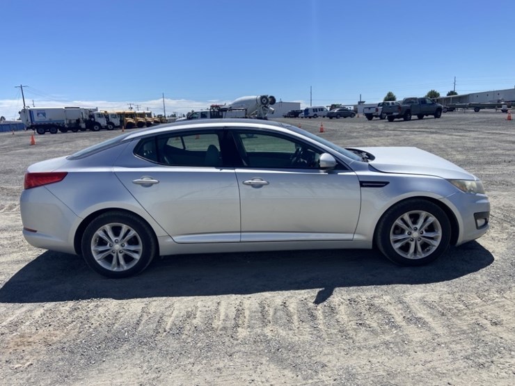 2012-kia-optima-ex-sedan-image-6