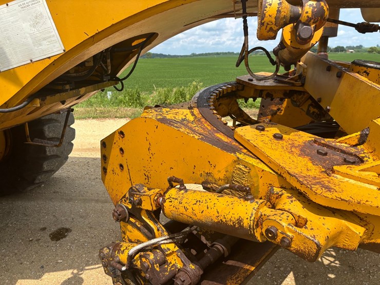 #2249-•-cmi-auto-grader-65-motor-grader-image-18