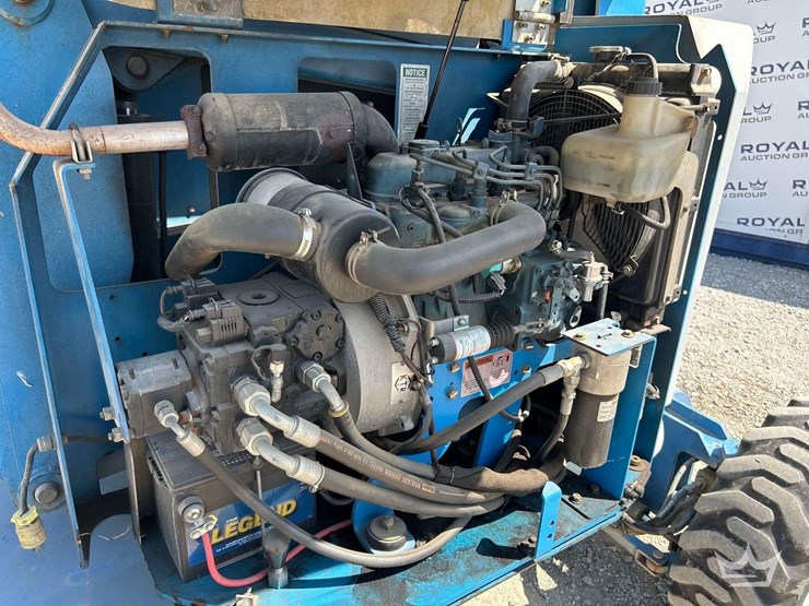 2008-genie-z-34/22-22ft-4x4-articulating-boom-lift-image-7