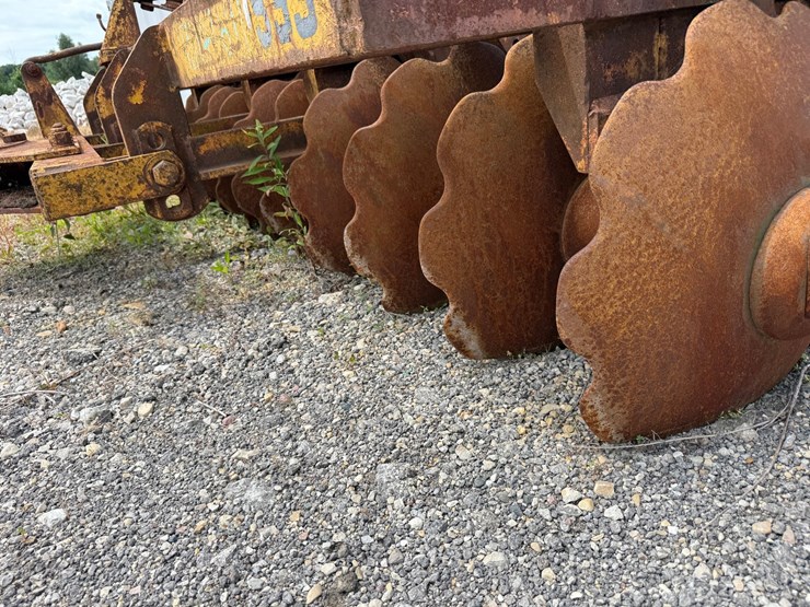 #1440-•-10'-disc-plow-image-18