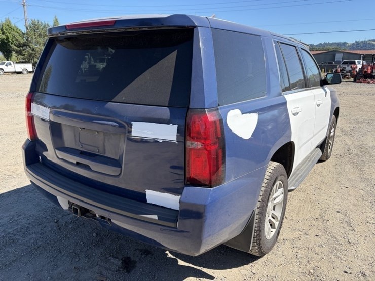 2018-chevrolet-tahoe-image-4