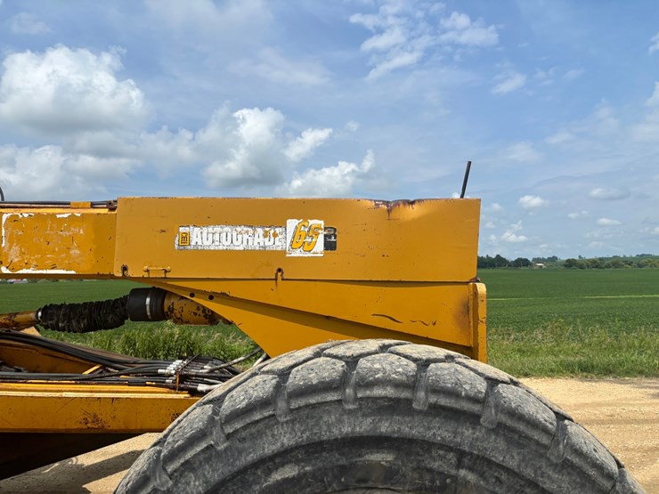 #2249-•-cmi-auto-grader-65-motor-grader-image-7