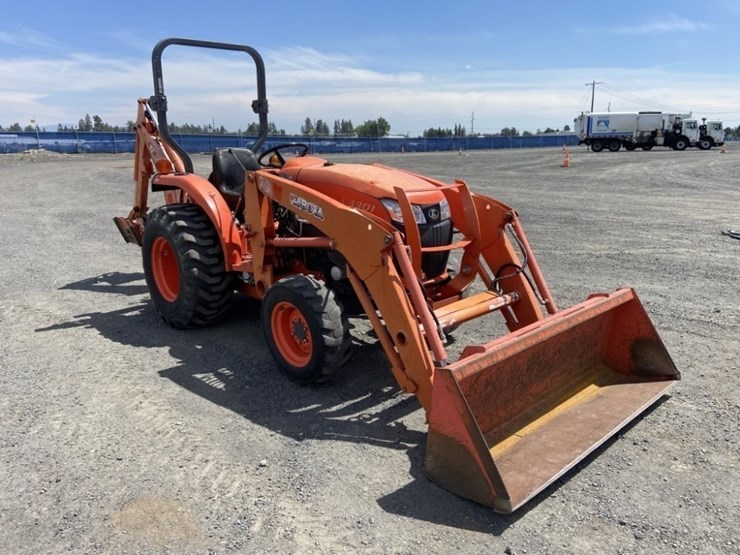 2017-kubota-l3301-image-7