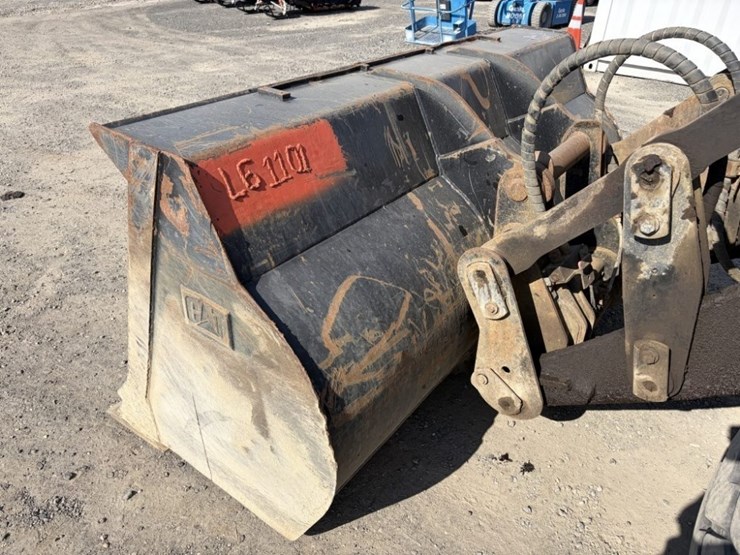1999-caterpillar-it28g-image-12