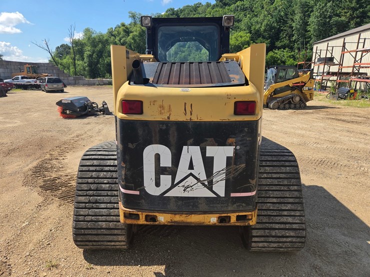 caterpillar-277b-image-4