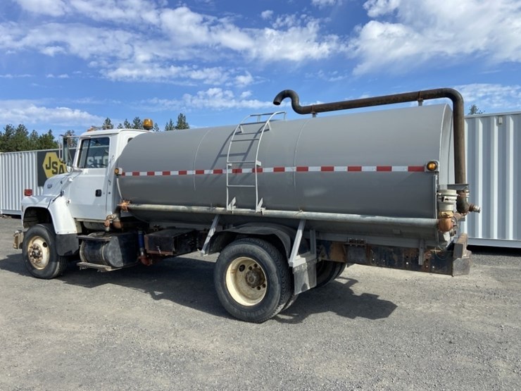 1994-ford-l8000-image-3