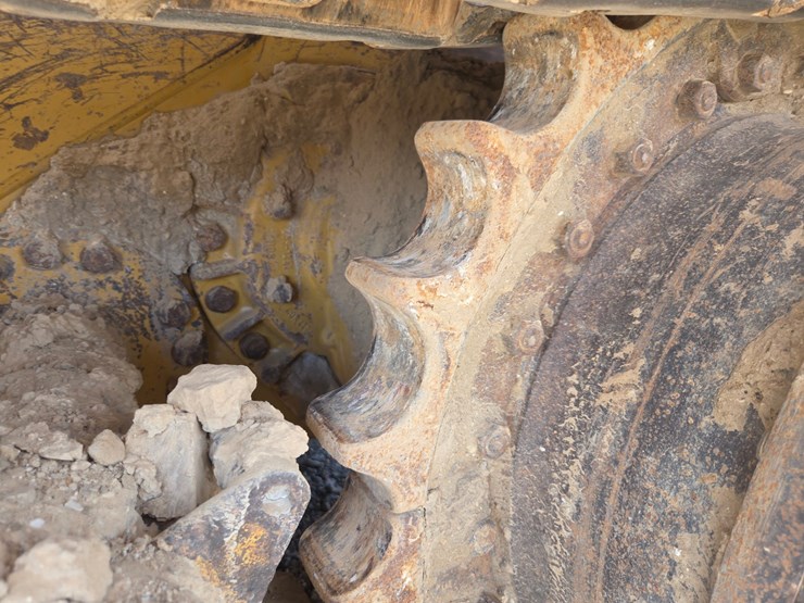 caterpillar-d6-image-54
