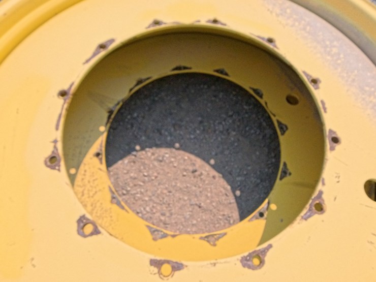 deere-tires-image-4