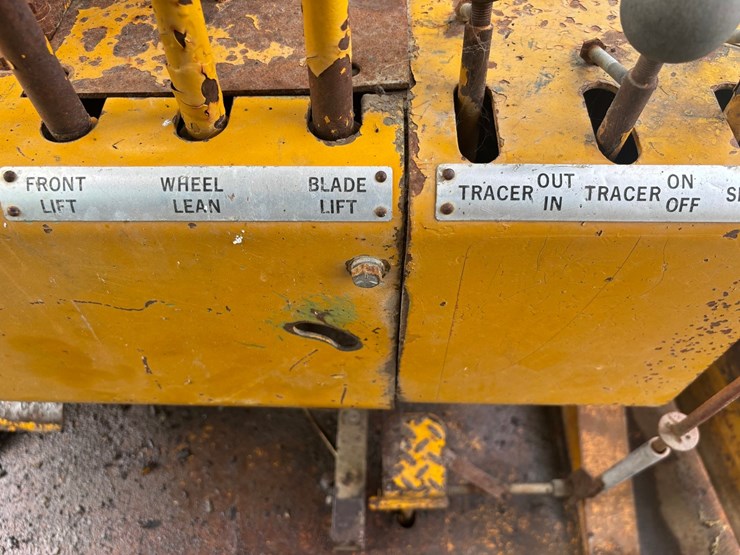 #2249-•-cmi-auto-grader-65-motor-grader-image-59