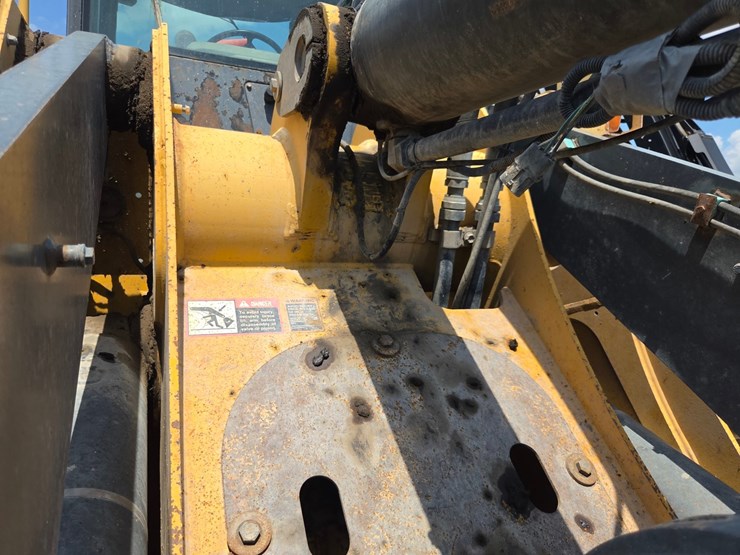 deere-744j-image-22