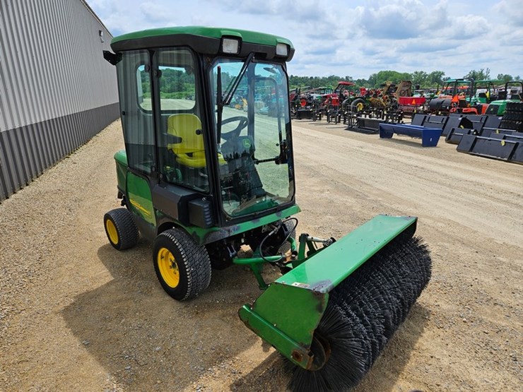 john-deere-1445-image-7