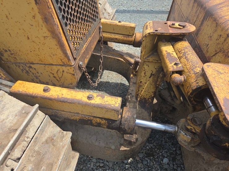 caterpillar-d5c-image-14