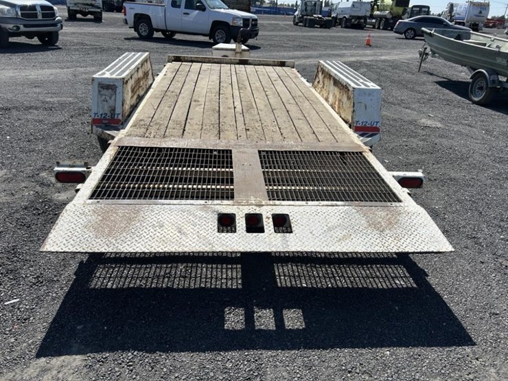 2006-trail-max-t-12-ut-t/a-tilt-deck-equipment-tra-image-4