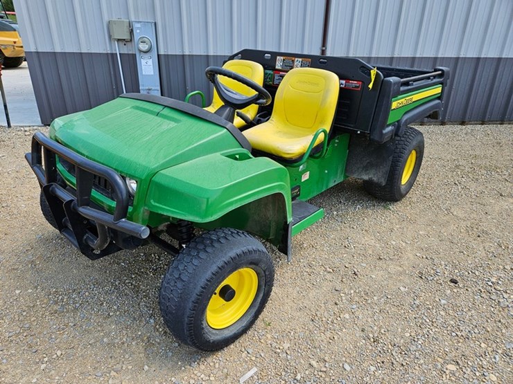 2020-john-deere-2020-image-1
