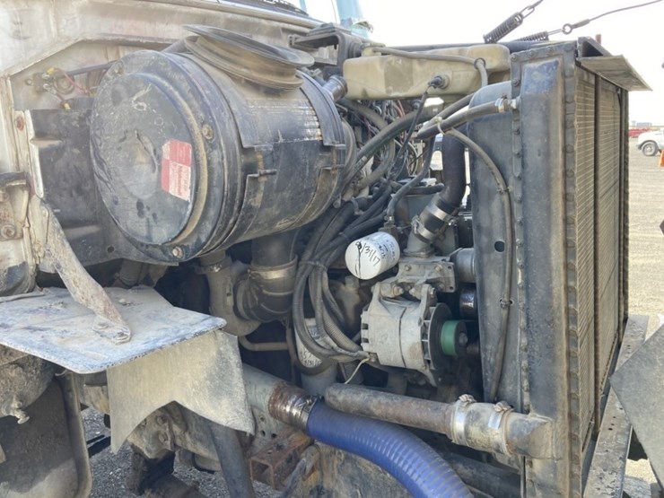 1994-ford-l8000-image-38