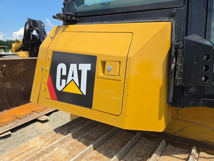 caterpillar-d6-image-31