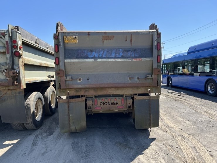 1996-pioneer-quad-axle-pup-trailer-image-4