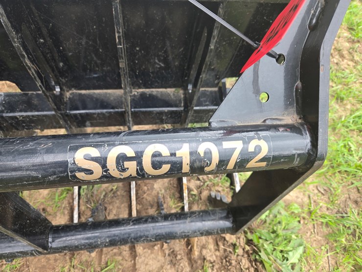 #2428-•-approx.-73"-land-pride-sgc1072-claw-grapple-attachment-image-6