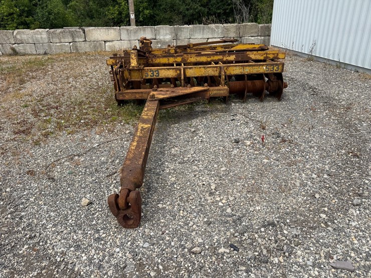 #1440-•-10'-disc-plow-image-8