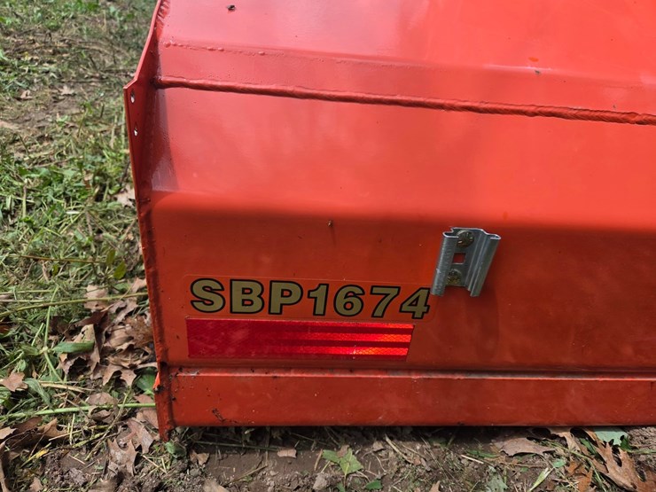 #2433-•-approx.-74-land-pride-sbp1674-3-point-snow-blower-attachment-image-8