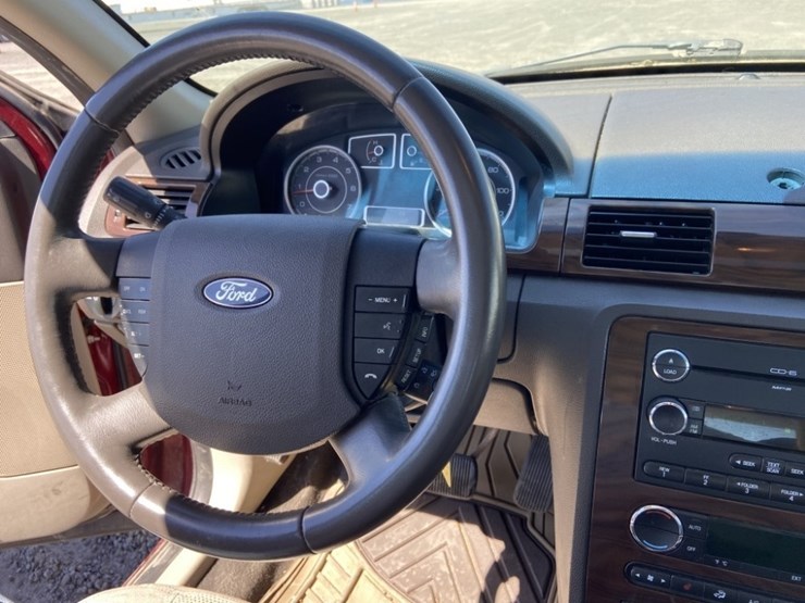 2008-ford-taurus-sel-sedan-image-18
