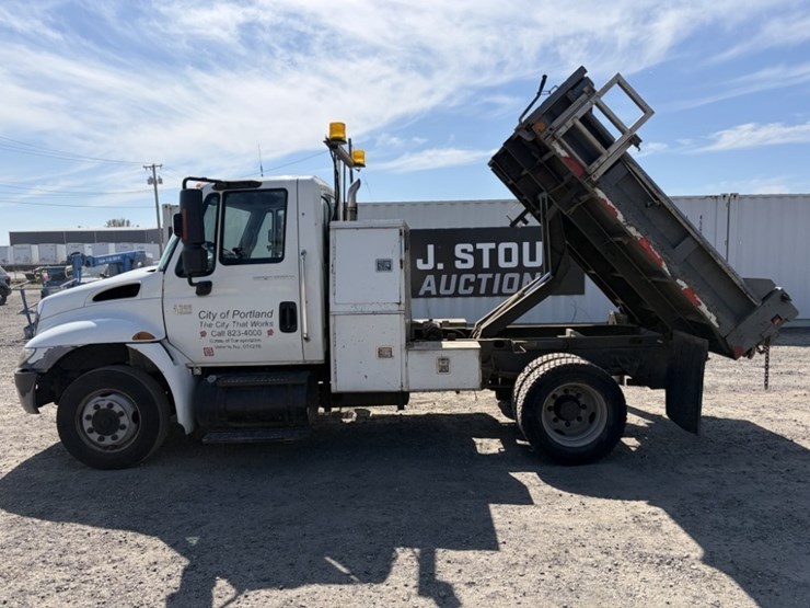 2007-international-durastar-4300-image-18